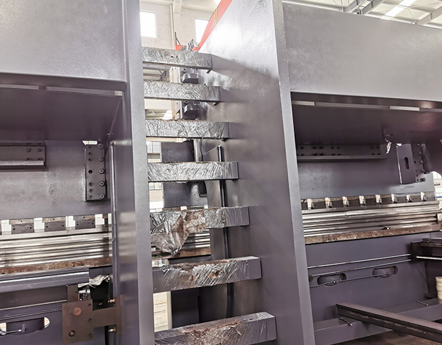 Tandem vollautomatisch CNC-Biegemaschine für Biegemetall mit DA52S